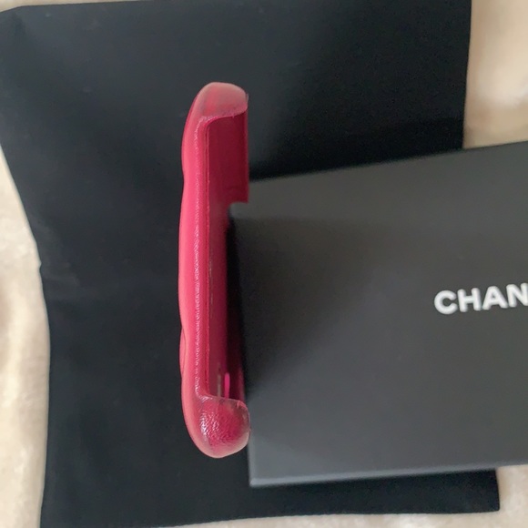 CHANEL Lambskin Quilted IPhone X XS Max Case - Picture 14 of 15